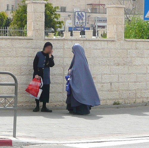 Jewish-woman-burka.jpg