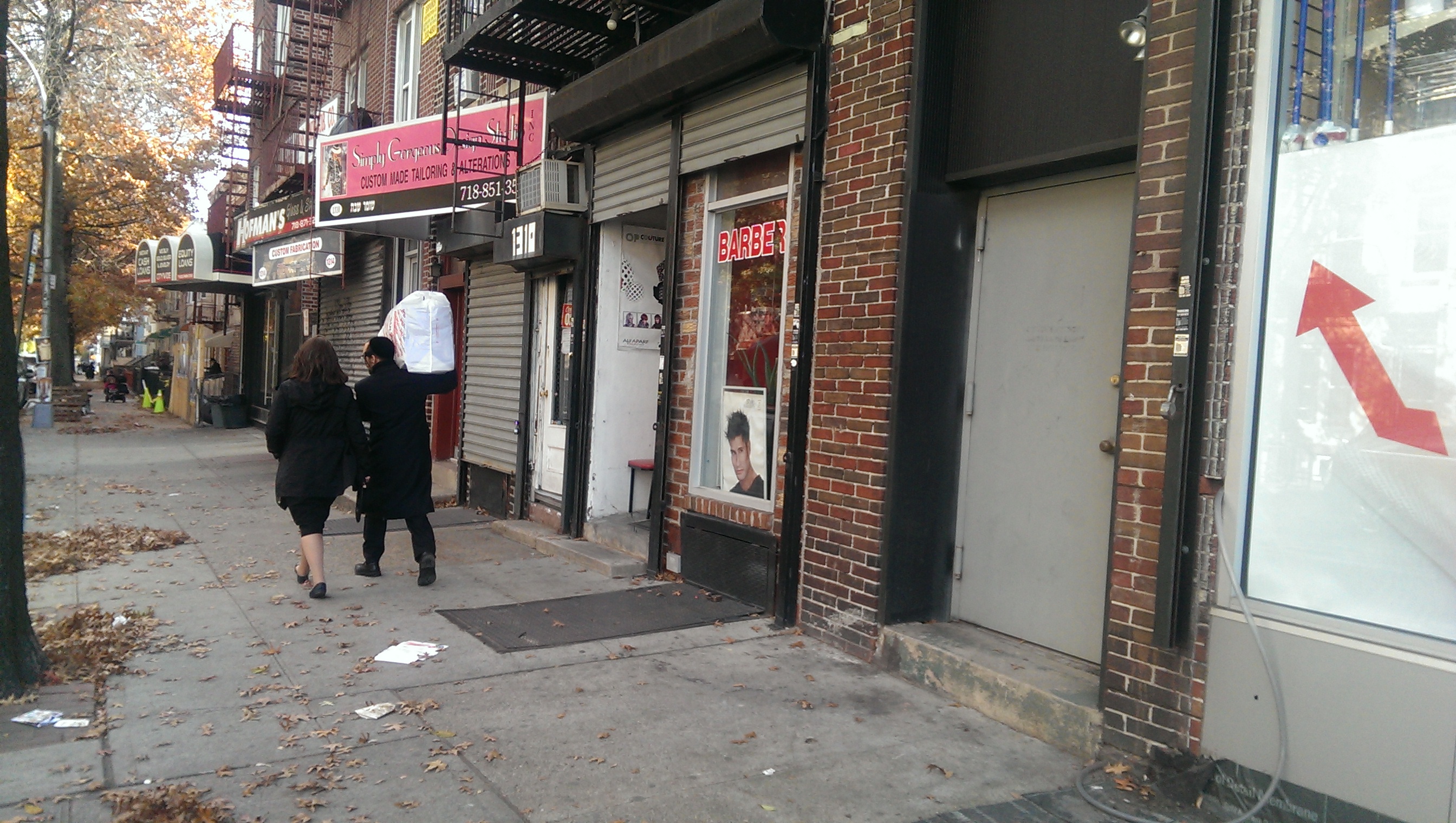 Brooklyn, NY - Two Arrested For Abusing Chasidic Teen In BP Barbershop