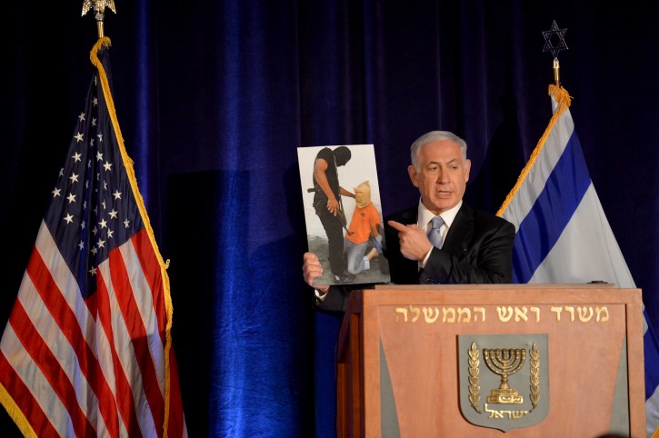Prime Minister Benjamin Netanyahu meets Jewish Federations in New York On September 30, 2014 (Avi Ohayon, GPO)