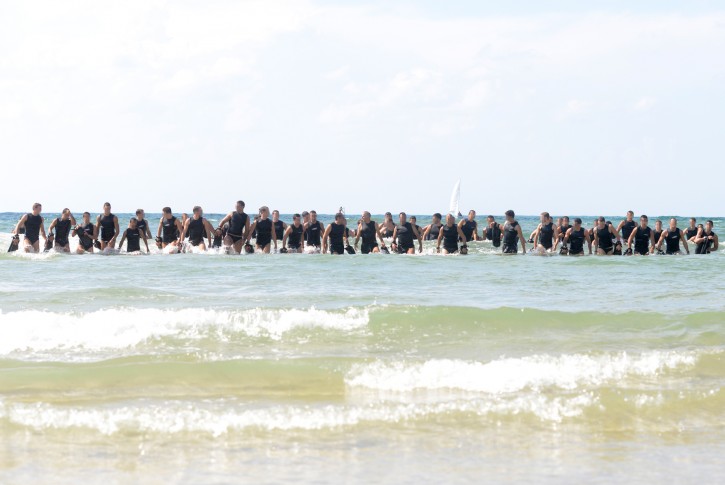FILE - Israeli navy soldiers from the "Shayetet 13" unit- the naval special forces unit of the Israeli Navy, seen during a relay race training session in the water on October 01, 2014. Photo by IDF SPokesperson/FLASH90 
