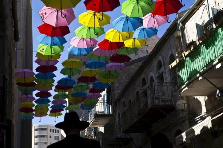 Israel – Jerusalem Municipality Seeks To Draw Crowds To Capital In Whimsical, Cheery Fashion