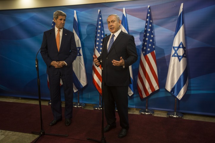 Israeli Prime Minister Benjamin Netanyahu (R) speaks to the media with US Secretary of State John Kerry (L) at Netanyahu's office in Jerusalem, Israel, 24 November 2015. EPA/ATEF SAFADI/POOL POOL
