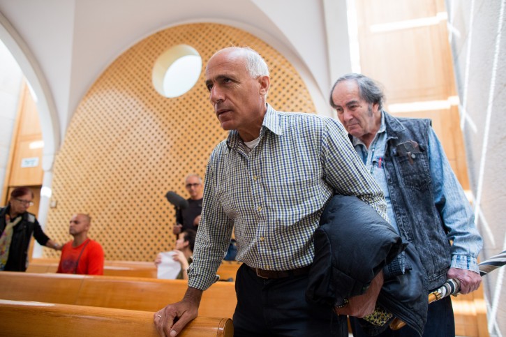 FILE - Mordechai Vanunu attends a hearing in the Supreme Court in Jerusalem on October 26, 2015. Flash90
