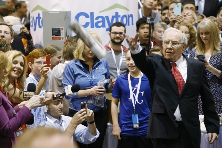 Omaha, NE – Buffett Says Berkshire ‘fine’ With Trump Or Clinton