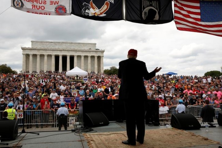 Republican U.S. presidential candidate Donald Trump addresses the Rolling Thunder motorcycle rally, which highlights POW-MIA issues, on Memorial Day weekend in Washington, U.S. May 29, 2016.  REUTERS/Jonathan Ernst -