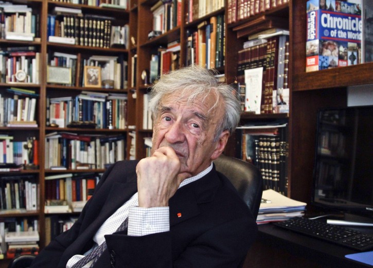 Elie Wiesel A Holocaust Survivor