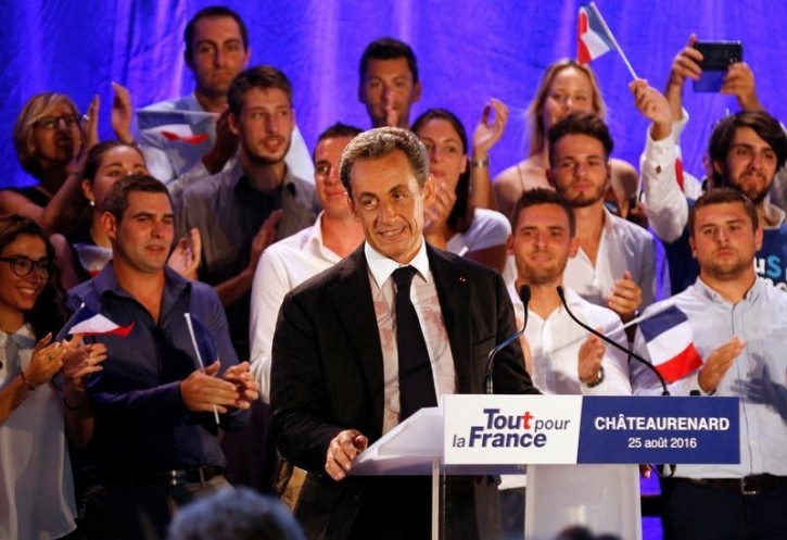 Nicolas Sarkozy, former head of the Les Republicains political party and a former French president, attends his first political rally since declaring his intention to run in 2017 for president, in Chateaurenard, France, August 25, 2016.   REUTERS/Philippe Laurenson