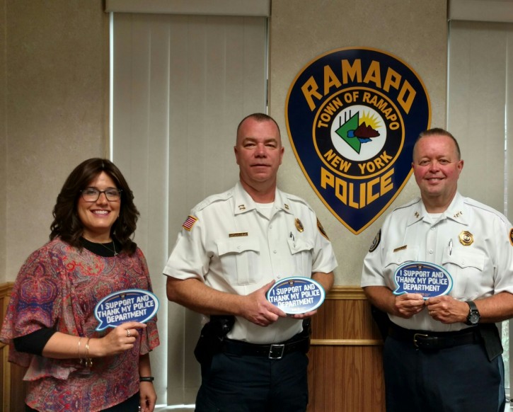 Spring Valley, NY – Monsey Mom Spearheads Car Magnet Campaign Supporting Local Police Officers