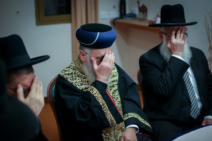 Jerusalem Official Israels Sephardic Chief Rabbi Could Face