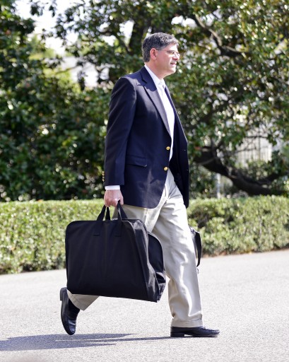 Obama Departs for Henderson, NV White House Chief of Staff Jacob Lew carries his bags as he walks to Marine One on the South Lawn of the White House in Washington, D.C. on his way to depart the White House in Washington, D.C., USA, 30 September 2012, to accompany President Obama in his trip to Henderson, Nevada. EPA/RON SACHS/POOL