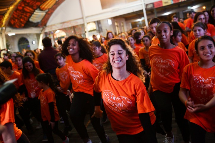People take part in a flashmob dance as part of the 7th Annual WorldWide Dance for Kindness in Jerusalem first station on November 11, 2018. Photo by Aharon Krohn/Flash90